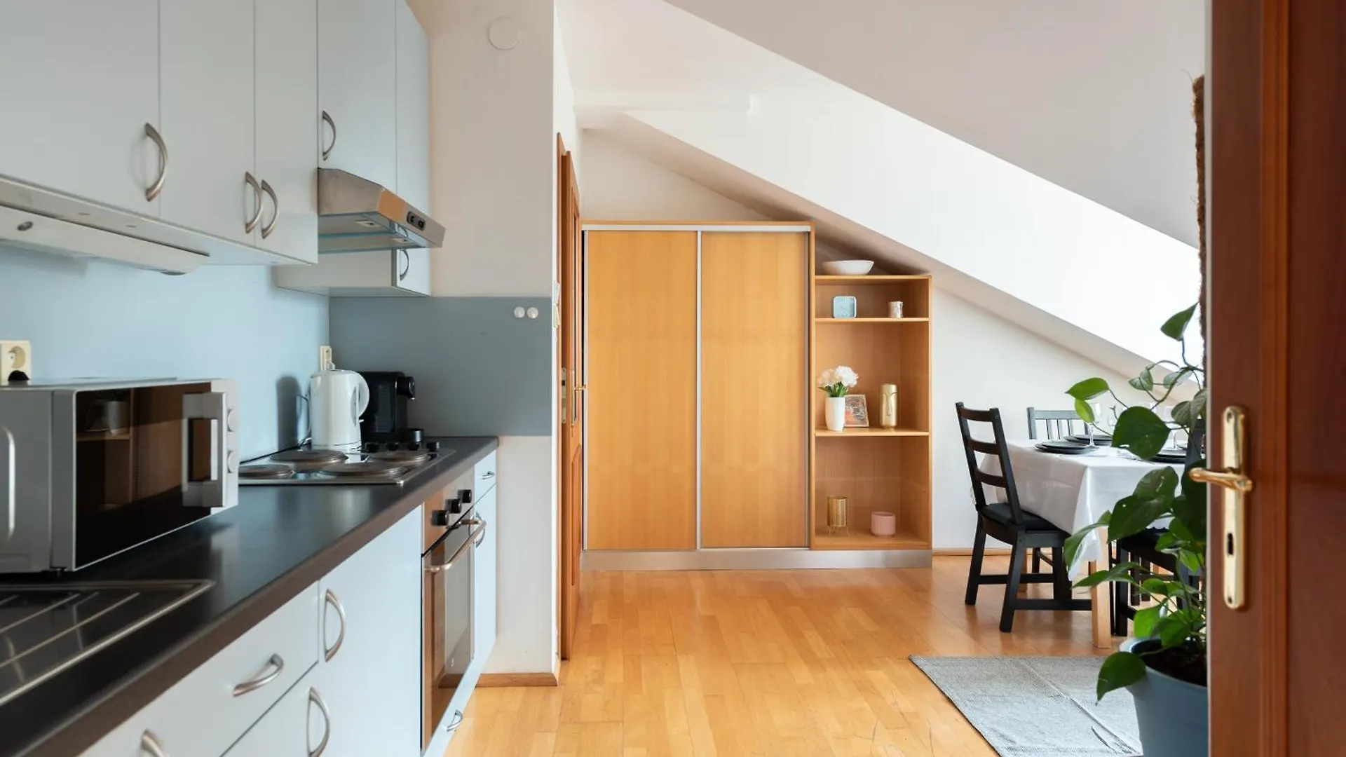 Morya Sky Apartment Πράγα
