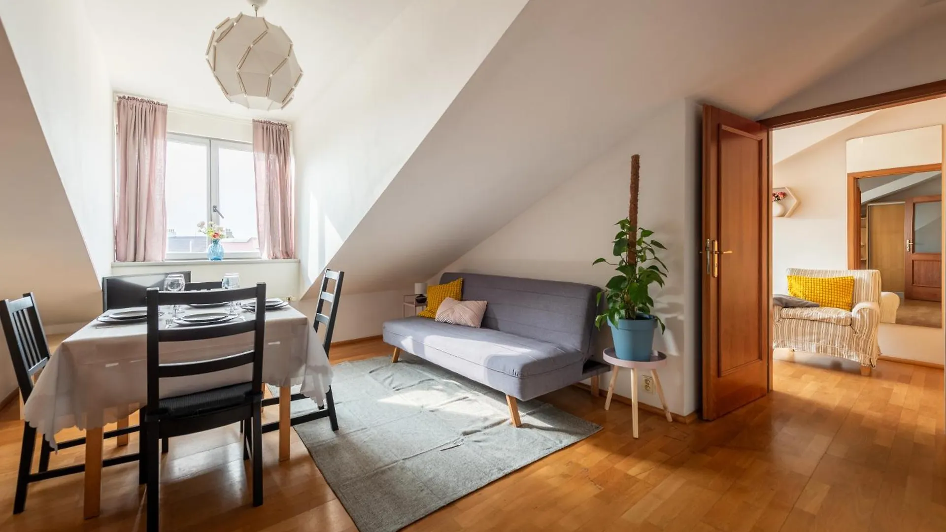 Morya Sky Apartment Πράγα 0*,